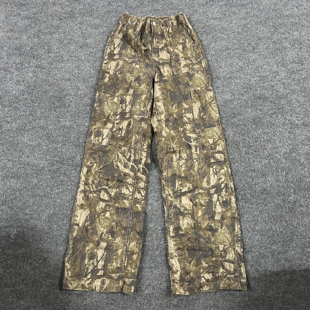 No Boundaries Cargo Pants Womens Size XXS 00 Green Camo Wide Leg Stretch Utility